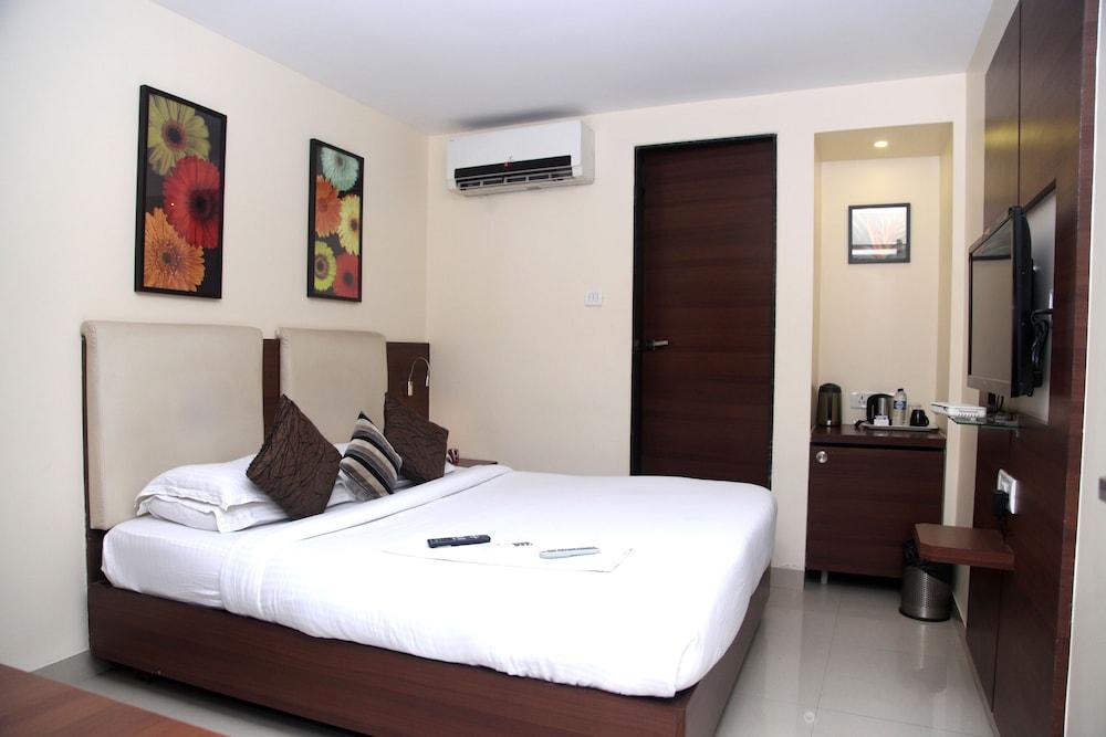 Hotel Concord Galaxy Mumbai Kültér fotó