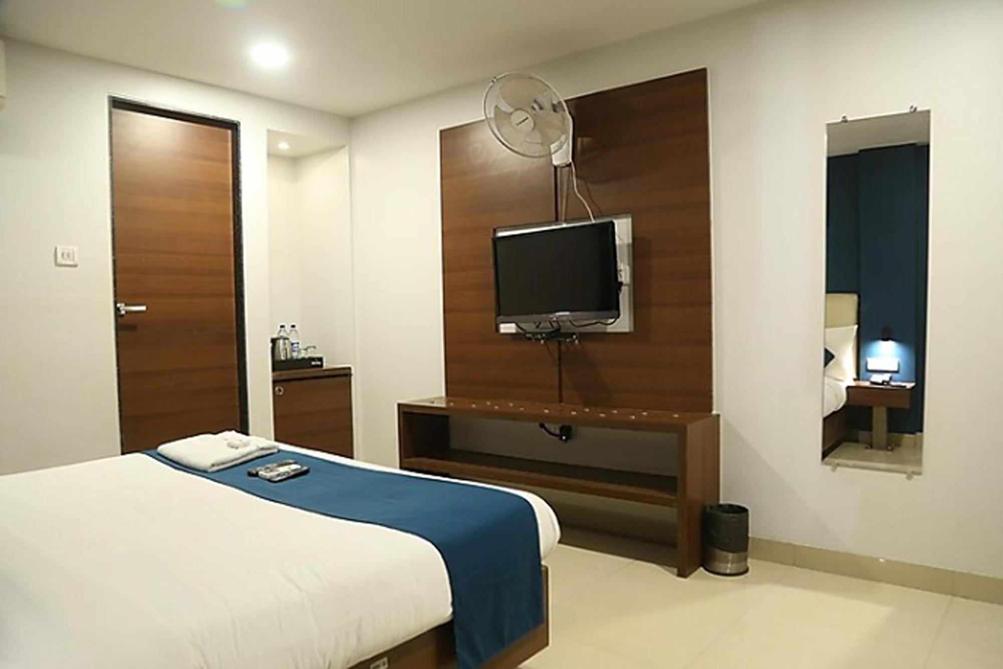 Hotel Concord Galaxy Mumbai Kültér fotó