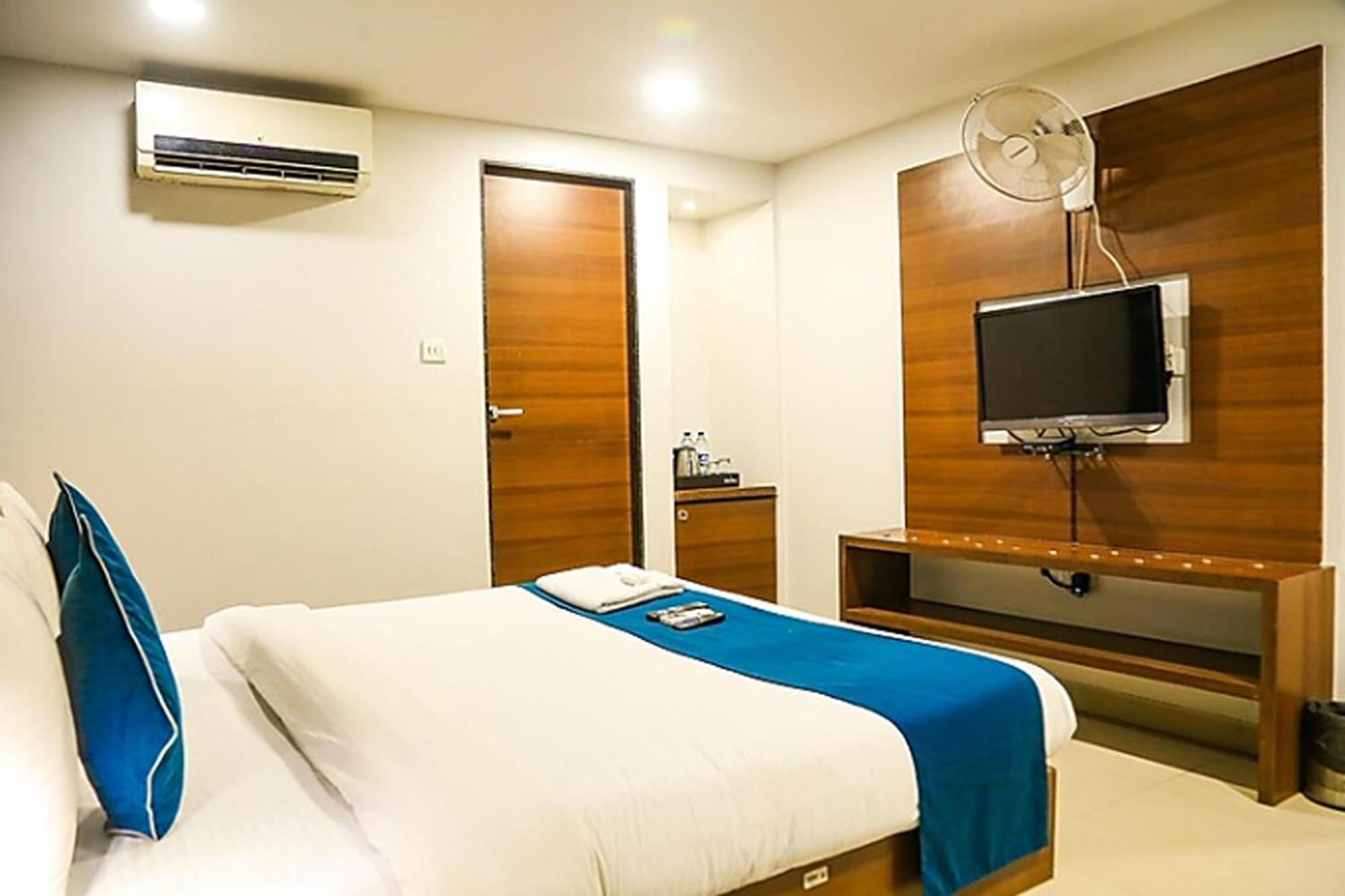 Hotel Concord Galaxy Mumbai Kültér fotó